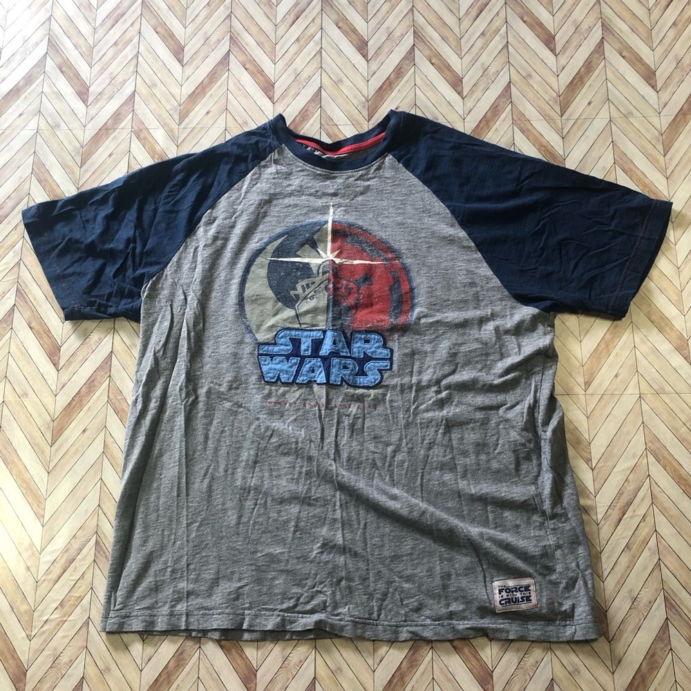 Disney Cruise Line Star Wars The Force Is With This Cruise Tee. Men’s Size XL